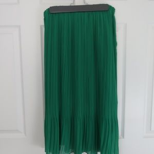 Green Pleated Midi Skirt